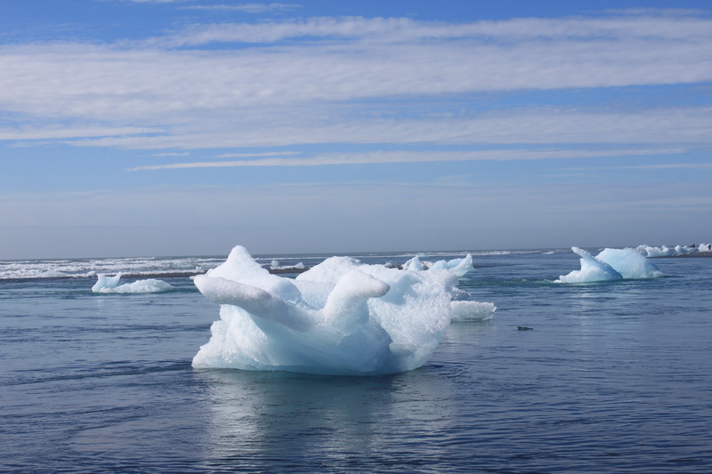 中科院地质与地球物理研究所 - 飞舞的精灵 - 李航 - 13146436686 _调整大小.JPG